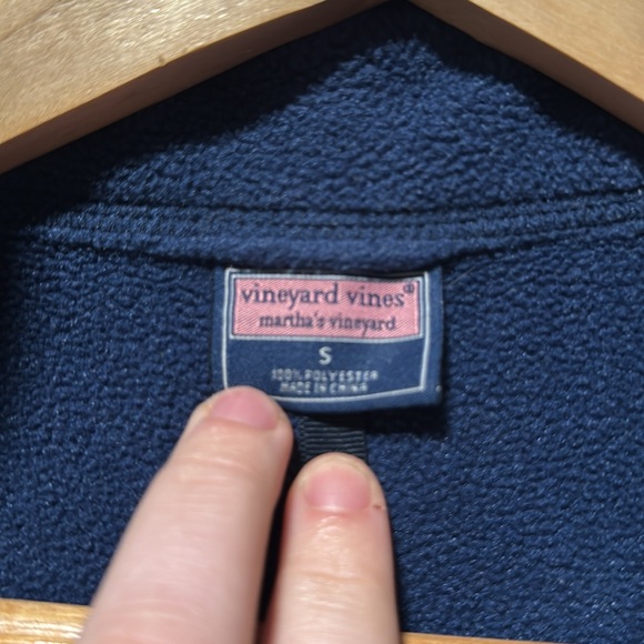 Vineyard Vines blue fleece vest size small - Picture 2 of 3